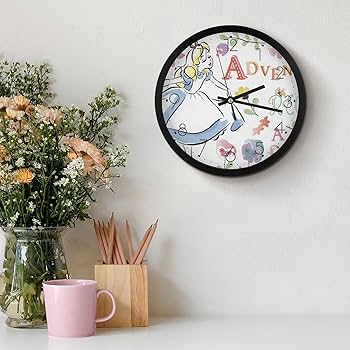 新品☆不思議の国のアリス 壁掛け時計 インテリア Amazon.co.jp: 不思議の国のアリス 掛け時計 木製壁掛け時計